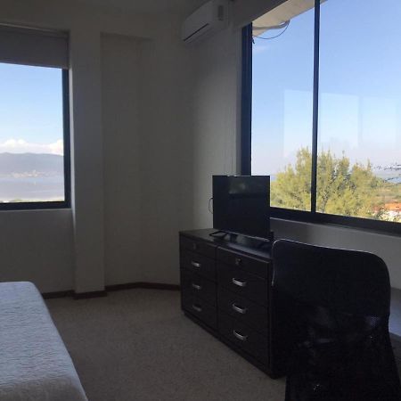 Hotel Candelero Yuriria Εξωτερικό φωτογραφία