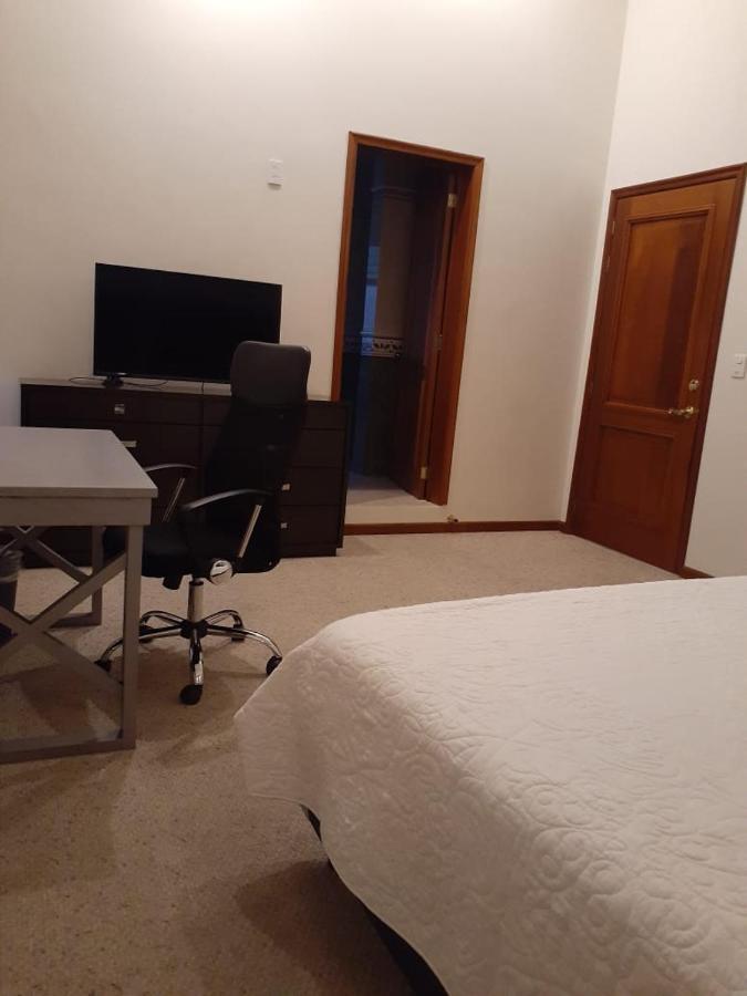 Hotel Candelero Yuriria Εξωτερικό φωτογραφία